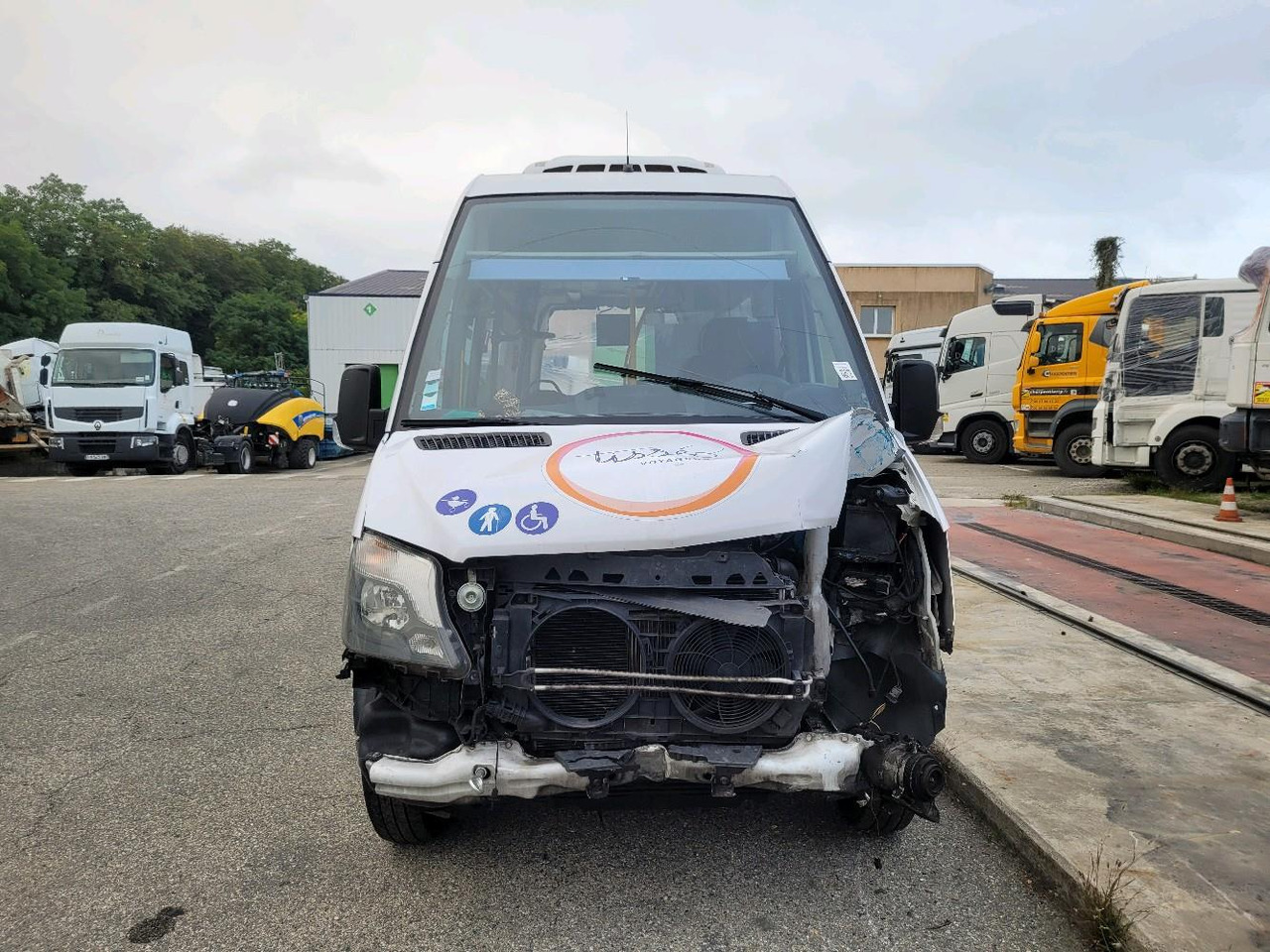 MERCEDES SPRINTER II CHASSIS 5.0T 516 C - Микроавтобус, Пассажирский фургон: фото 2 MERCEDES SPRINTER II CHASSIS 5.0T 516 C - Микроавтобус, Пассажирский фургон: фото 2