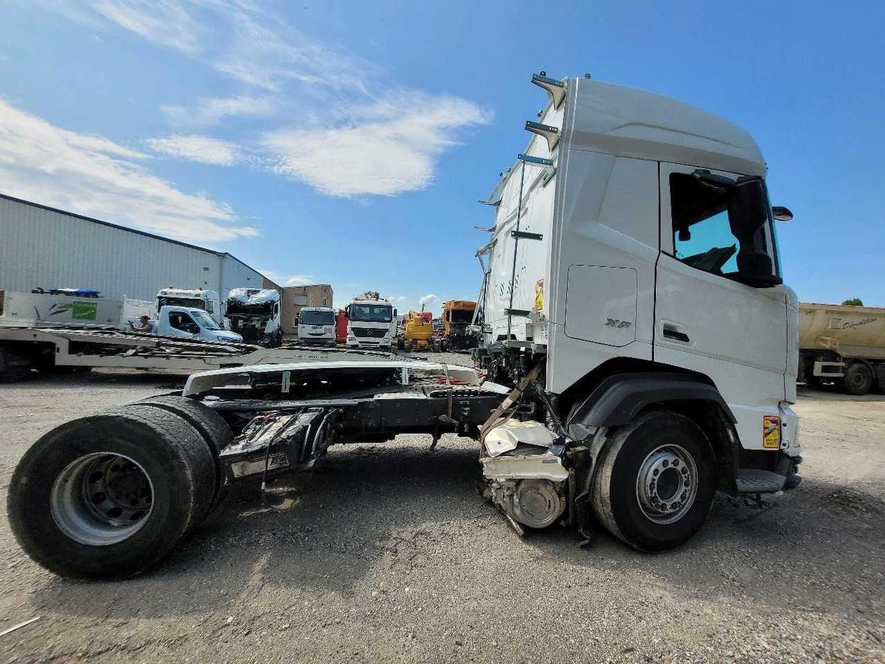 DAF NGD480 - Тягач: фото 3 DAF NGD480 - Тягач: фото 3