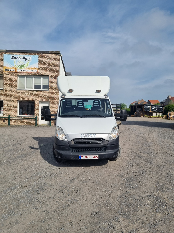 IVECO 40C35 - Тягач: фото 1 IVECO 40C35 - Тягач: фото 1