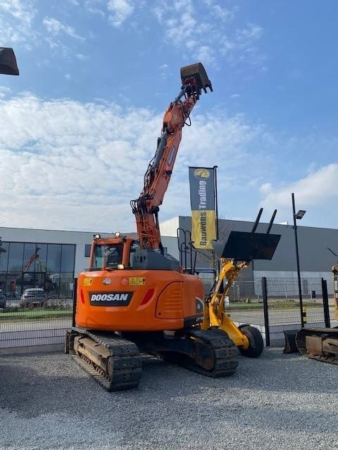 Doosan DX140 LCR-5 - Гусеничный экскаватор: фото 1 Doosan DX140 LCR-5 - Гусеничный экскаватор: фото 1