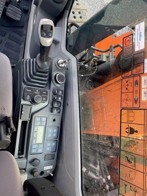 Гусеничный экскаватор Doosan DX140 LCR-5: фото 21