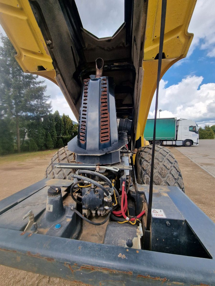 Компактор BOMAG Bw 213 DH-4: фото 8