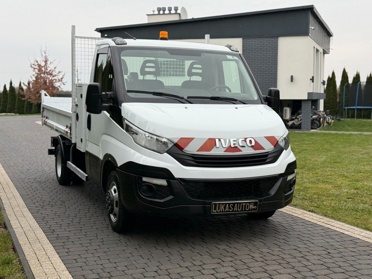 Iveco DAILY 35C15 TIPPER - Малотоннажный самосвал: фото 2 Iveco DAILY 35C15 TIPPER - Малотоннажный самосвал: фото 2