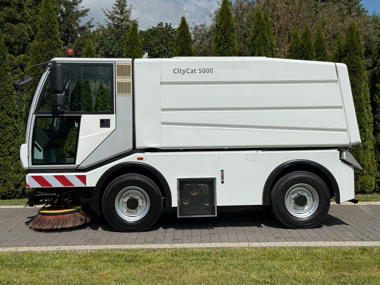 Schmidt BUCHER CITYCAT 5000 SWEEPER - Подметально-уборочная машина: фото 4 Schmidt BUCHER CITYCAT 5000 SWEEPER - Подметально-уборочная машина: фото 4