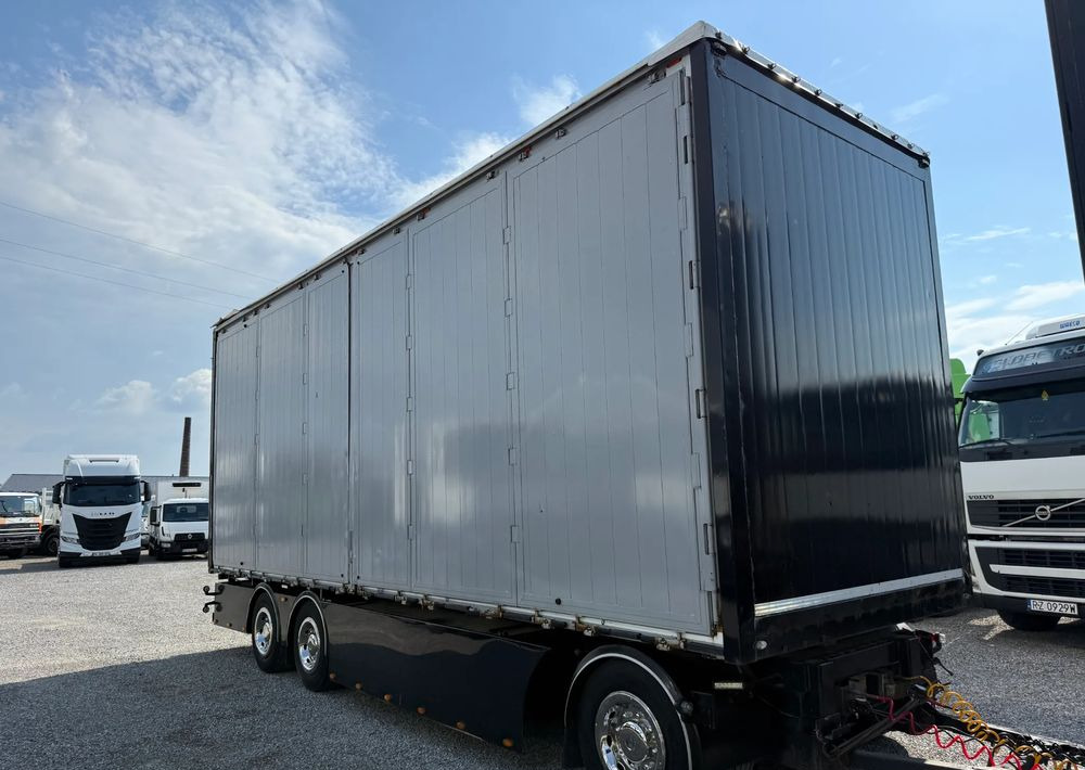 Грузовик с закрытым кузовом Volvo FH16 660 HP TANDEM 6x2 LIMITED EDITION: фото 15