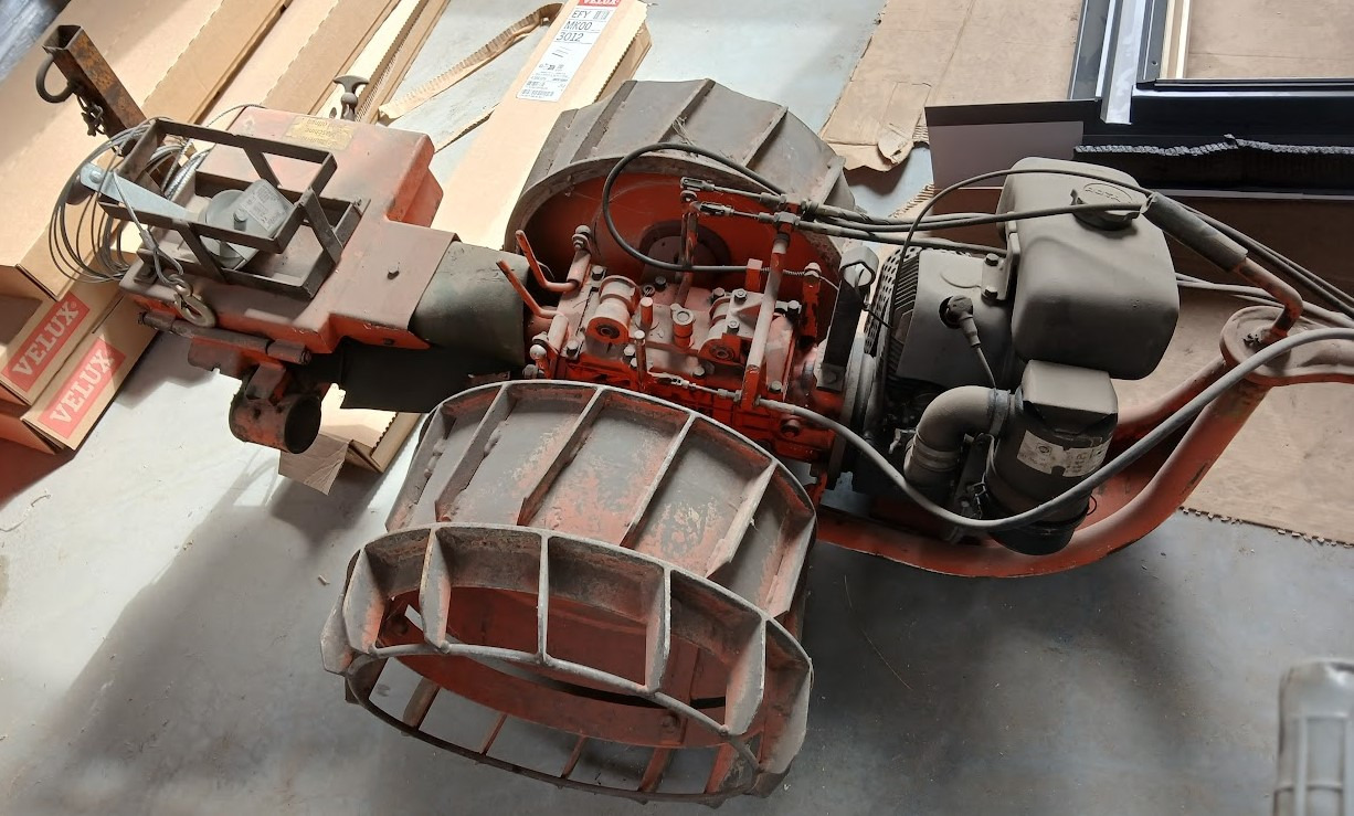 Berky - Боковая косилка-измельчитель: фото 2 Berky - Боковая косилка-измельчитель: фото 2