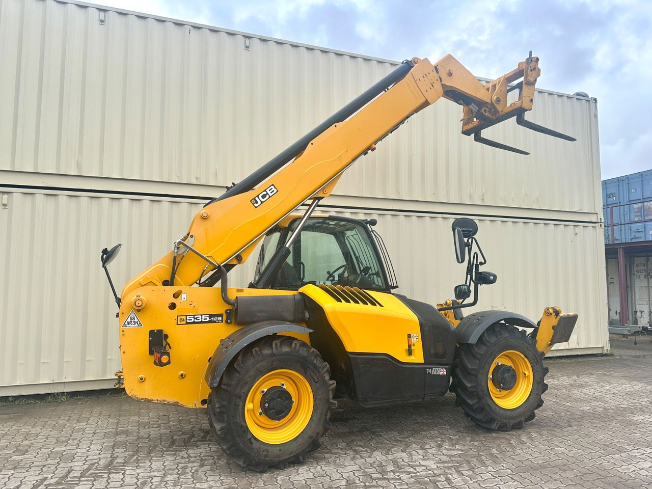 JCB 535-125 / 12.5M / 3.5 T /2017 BJ/2.224 H - Телескопический погрузчик: фото 4 JCB 535-125 / 12.5M / 3.5 T /2017 BJ/2.224 H - Телескопический погрузчик: фото 4