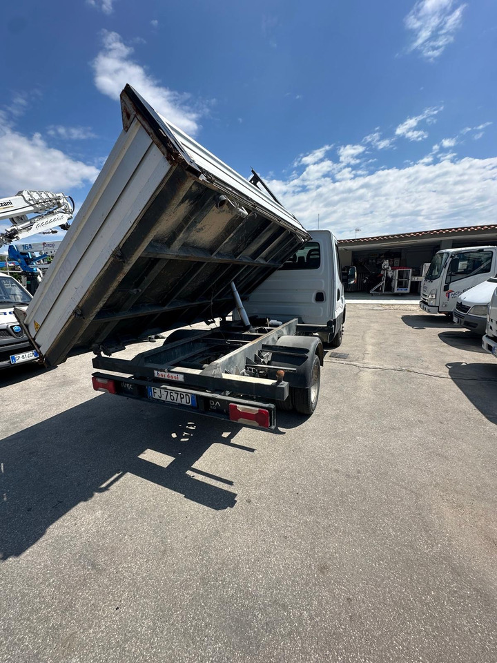 IVECO DAILY 35C12 - Самосвал: фото 4 IVECO DAILY 35C12 - Самосвал: фото 4