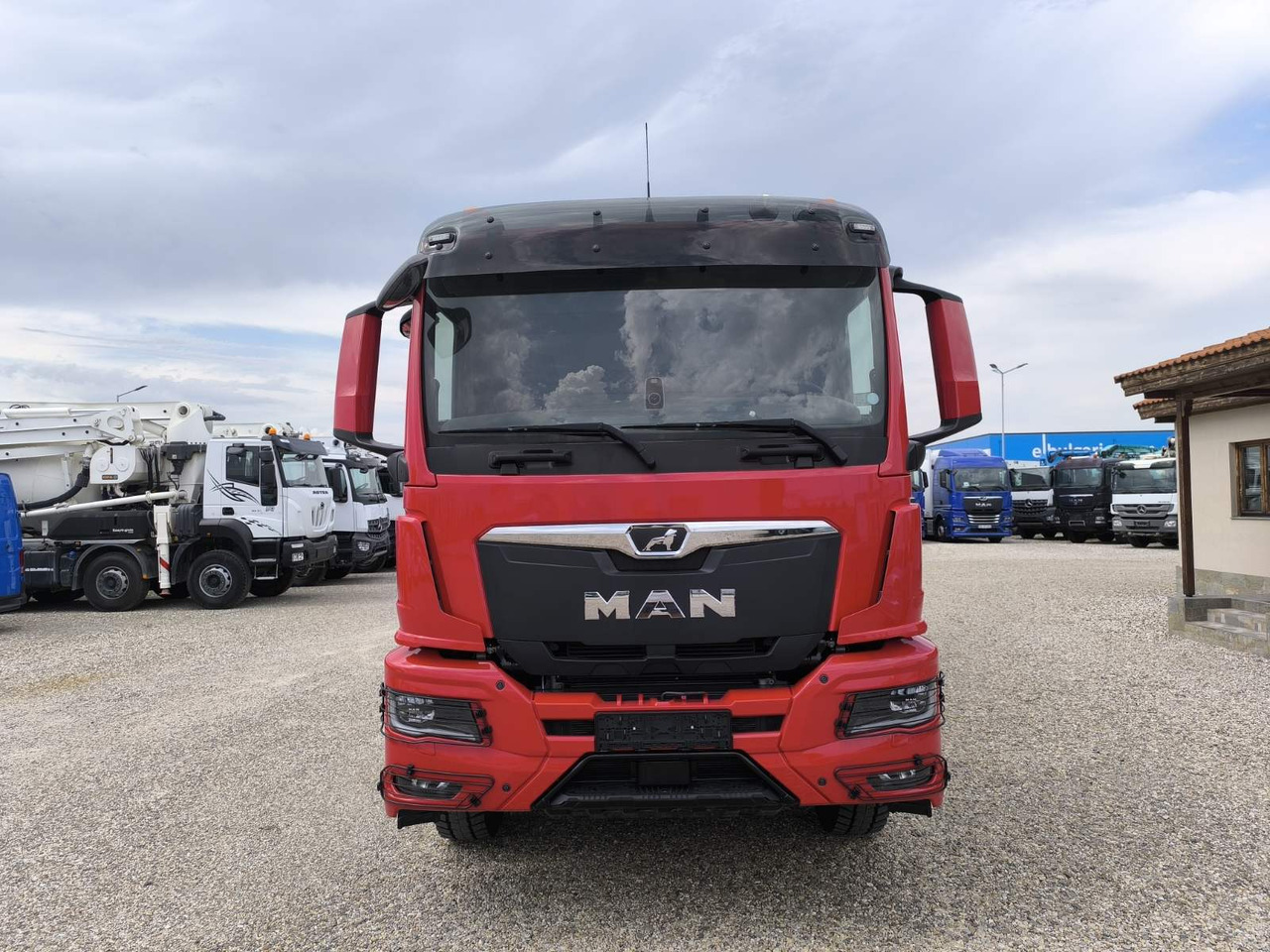 MAN TGS 32.400 STETTER 9M3 - Автобетоносмеситель: фото 2 MAN TGS 32.400 STETTER 9M3 - Автобетоносмеситель: фото 2