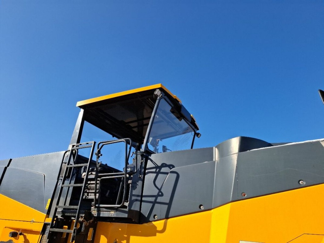 Асфальтоукладочная техника BOMAG DE BM 2200/75  Stage IV/Tier 4f: фото 30