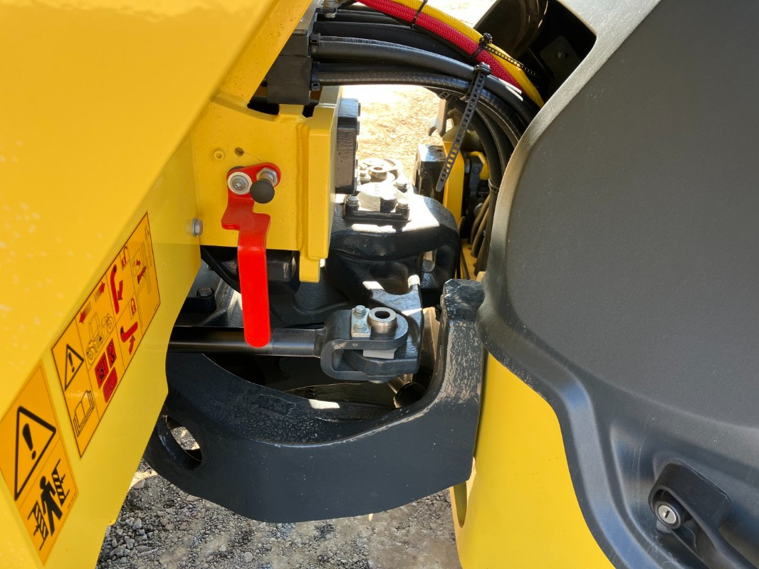 Дорожный каток BOMAG DE BW 151 AD-50  Stage IIIa/Tier 4i: фото 21