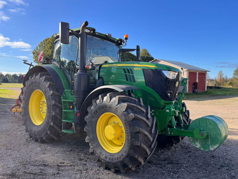 John Deere 6215R Autopowr - Трактор: фото 1 John Deere 6215R Autopowr - Трактор: фото 1