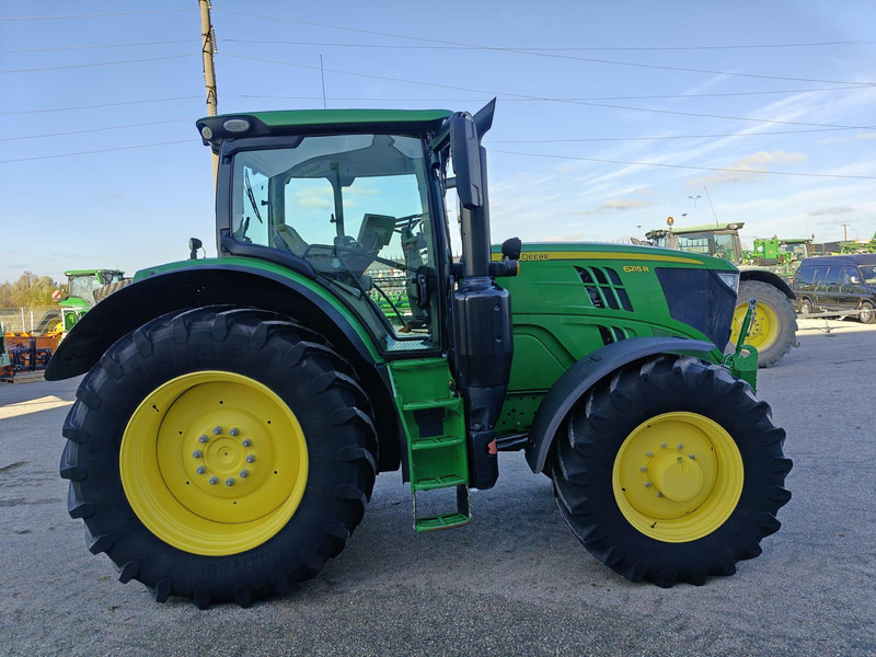 John Deere 6215R Autopowr - Трактор: фото 2 John Deere 6215R Autopowr - Трактор: фото 2