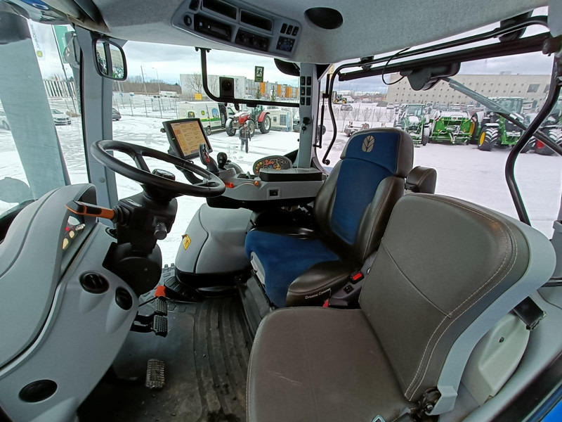 New Holland T 7.315 AC в лизинг New Holland T 7.315 AC: фото 15 New Holland T 7.315 AC в лизинг New Holland T 7.315 AC: фото 15