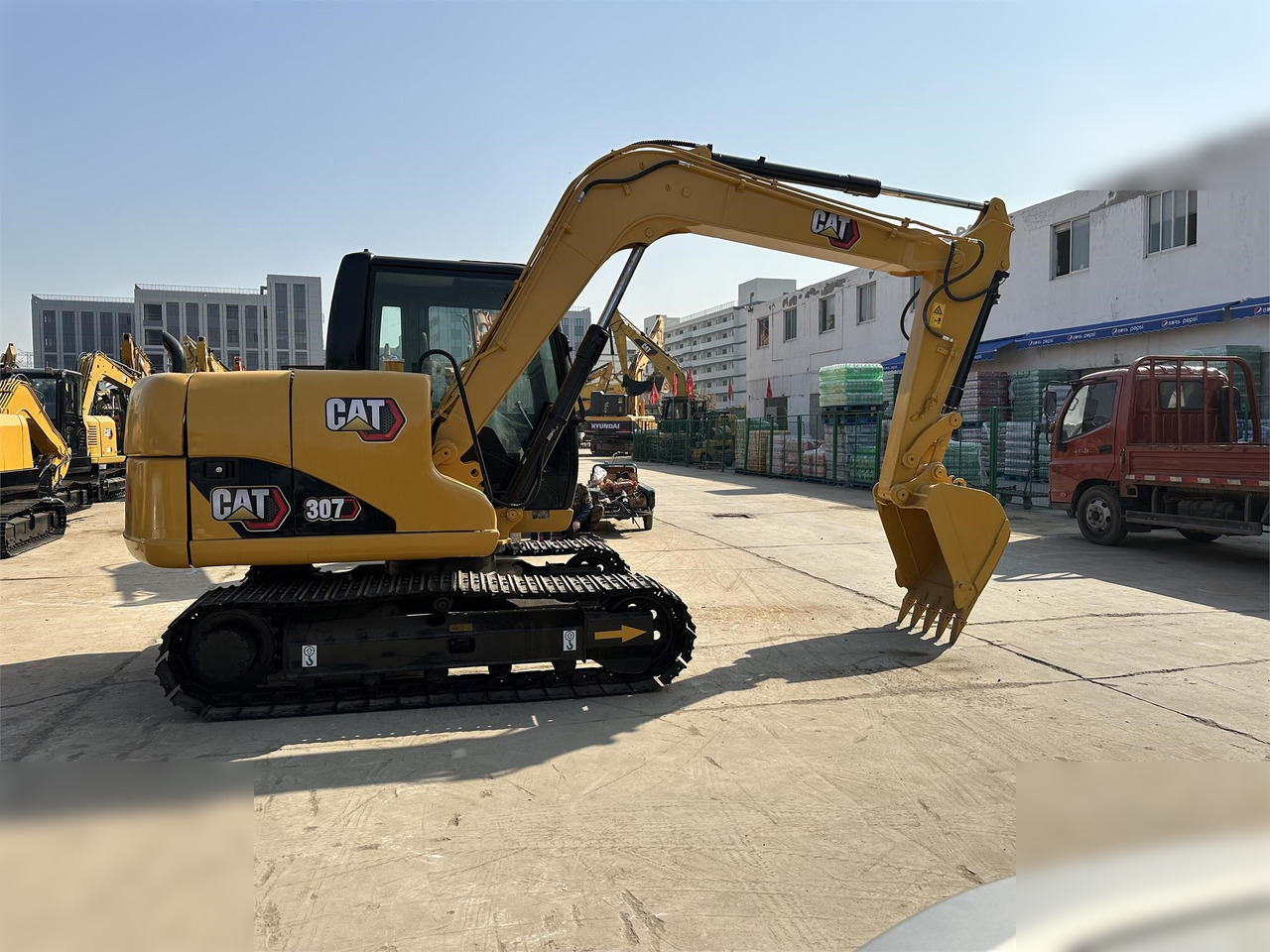 CATERPILLAR 307D - Гусеничный экскаватор: фото 3 CATERPILLAR 307D - Гусеничный экскаватор: фото 3