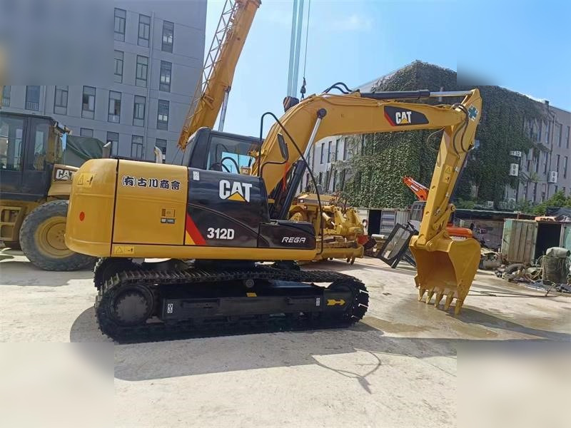 CATERPILLAR 312D - Гусеничный экскаватор: фото 2 CATERPILLAR 312D - Гусеничный экскаватор: фото 2
