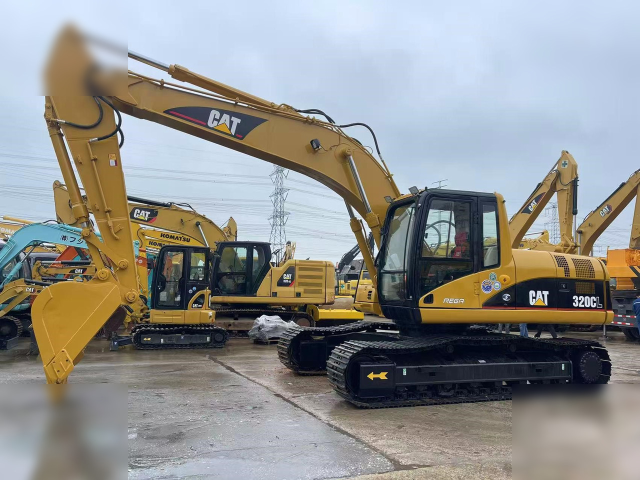 CATERPILLAR 320CL - Гусеничный экскаватор: фото 1 CATERPILLAR 320CL - Гусеничный экскаватор: фото 1