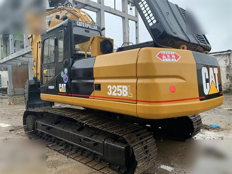 CATERPILLAR 325BL - Гусеничный экскаватор: фото 3 CATERPILLAR 325BL - Гусеничный экскаватор: фото 3