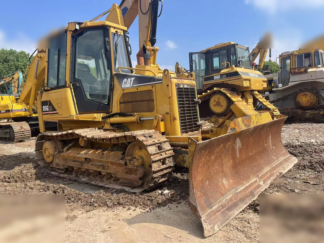 CATERPILLAR D5G XL - Бульдозер: фото 1 CATERPILLAR D5G XL - Бульдозер: фото 1