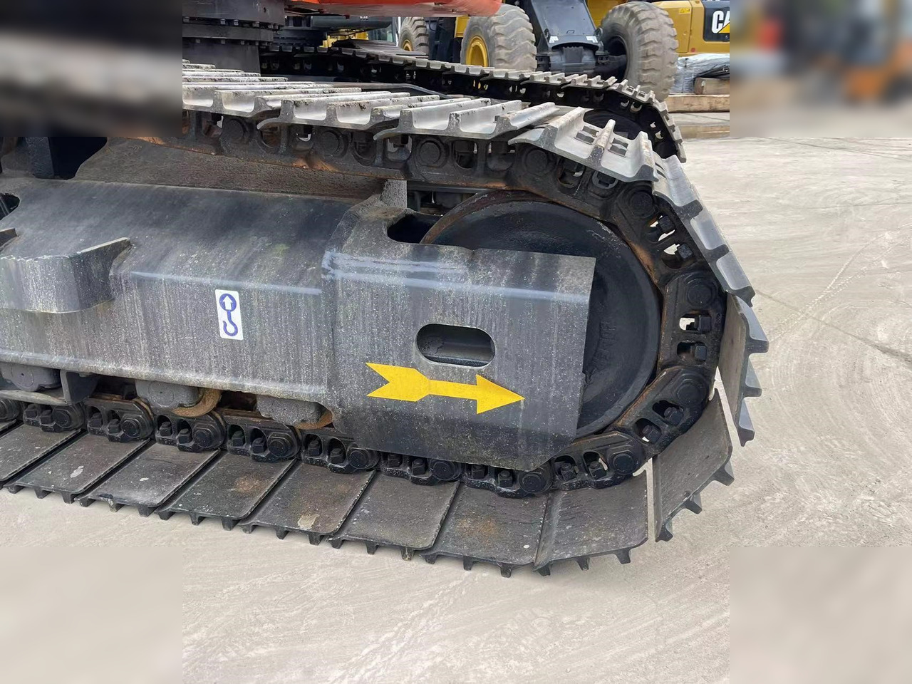 Гусеничный экскаватор DOOSAN DX225 LC: фото 9