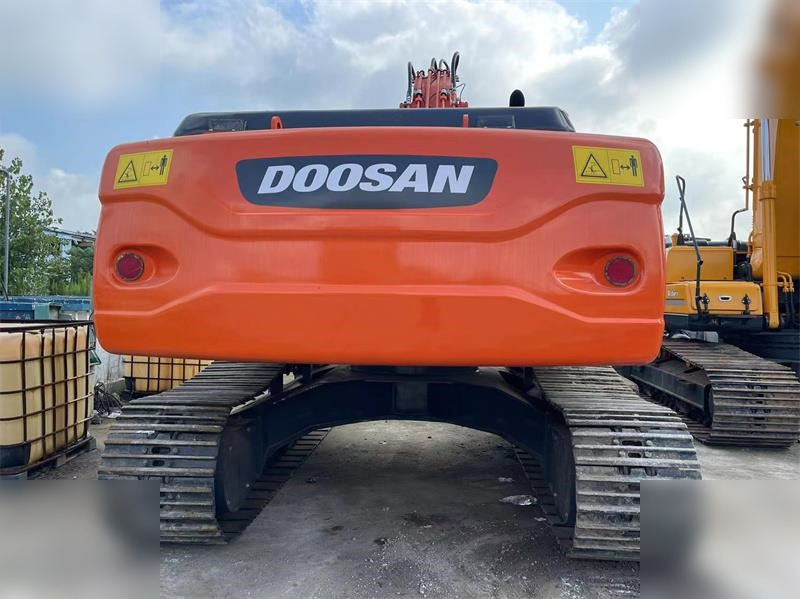 DOOSAN DX225 LC - Гусеничный экскаватор: фото 4 DOOSAN DX225 LC - Гусеничный экскаватор: фото 4