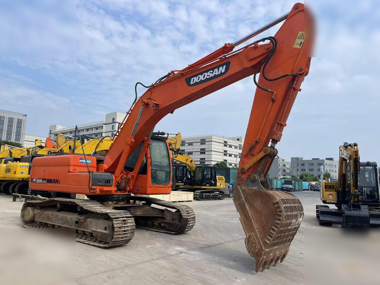 DOOSAN DX225 LCA - Гусеничный экскаватор: фото 5 DOOSAN DX225 LCA - Гусеничный экскаватор: фото 5