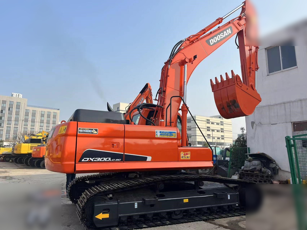 DOOSAN DX300 LC-9C - Гусеничный экскаватор: фото 4 DOOSAN DX300 LC-9C - Гусеничный экскаватор: фото 4