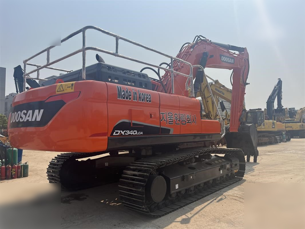 DOOSAN DX340 LCA - Гусеничный экскаватор: фото 2 DOOSAN DX340 LCA - Гусеничный экскаватор: фото 2