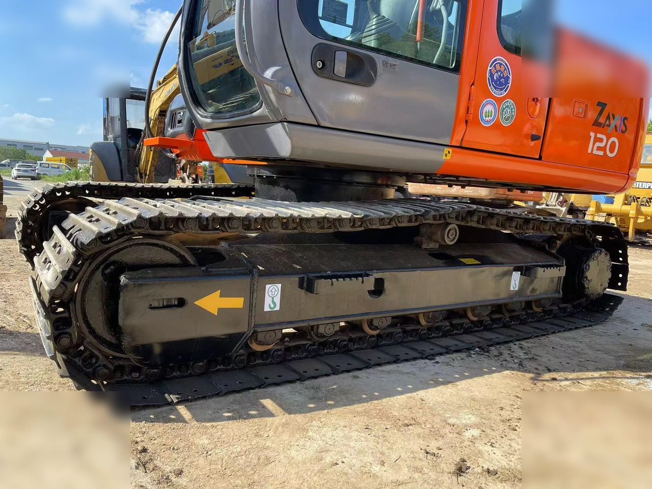 HITACHI ZX120 - Гусеничный экскаватор: фото 3 HITACHI ZX120 - Гусеничный экскаватор: фото 3
