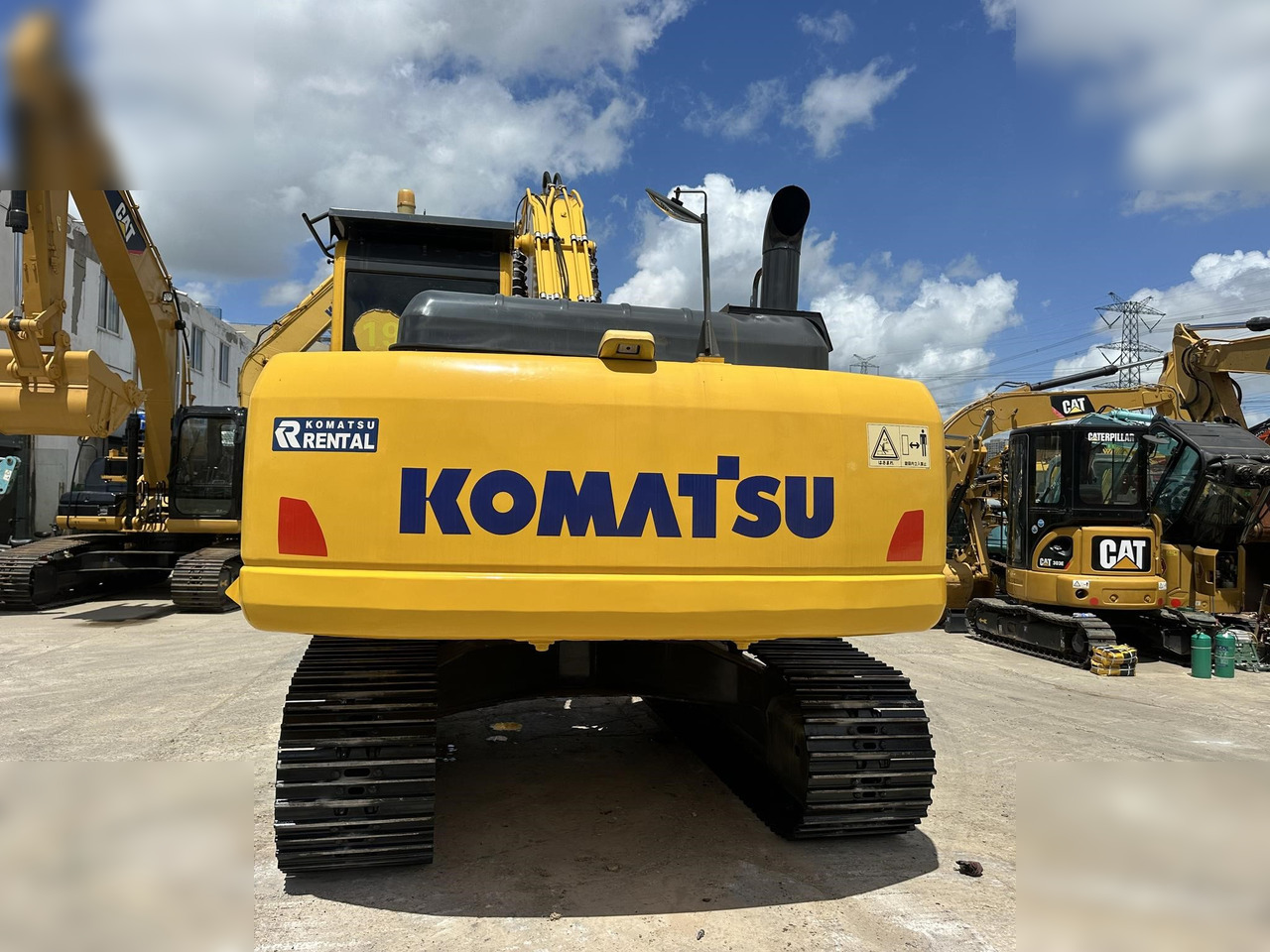 KOMATSU PC200-8 - Гусеничный экскаватор: фото 5 KOMATSU PC200-8 - Гусеничный экскаватор: фото 5