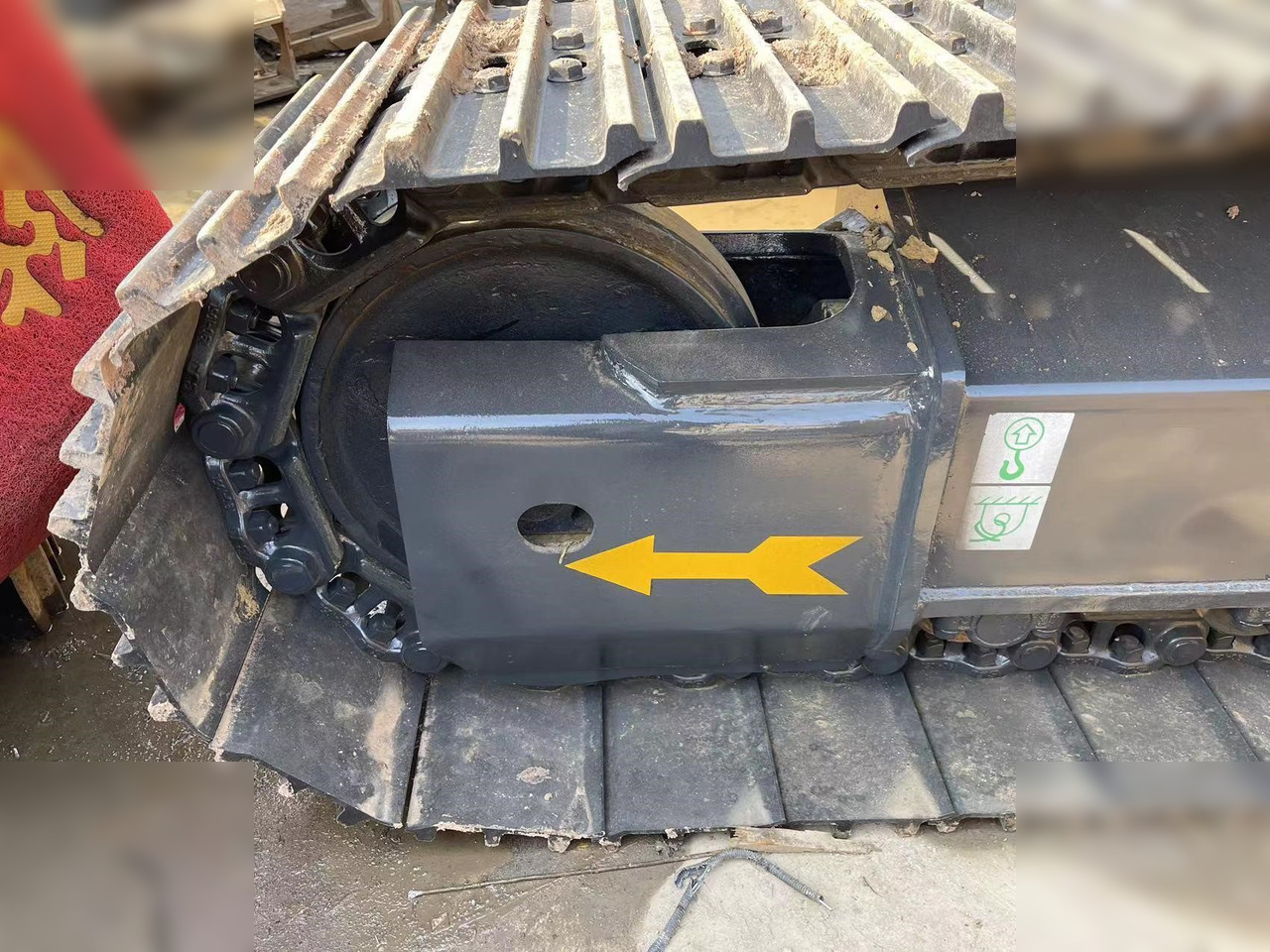 KOMATSU PC220-8 - Гусеничный экскаватор: фото 4 KOMATSU PC220-8 - Гусеничный экскаватор: фото 4