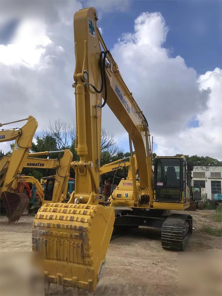 KOMATSU PC220-8N1 - Гусеничный экскаватор: фото 4 KOMATSU PC220-8N1 - Гусеничный экскаватор: фото 4