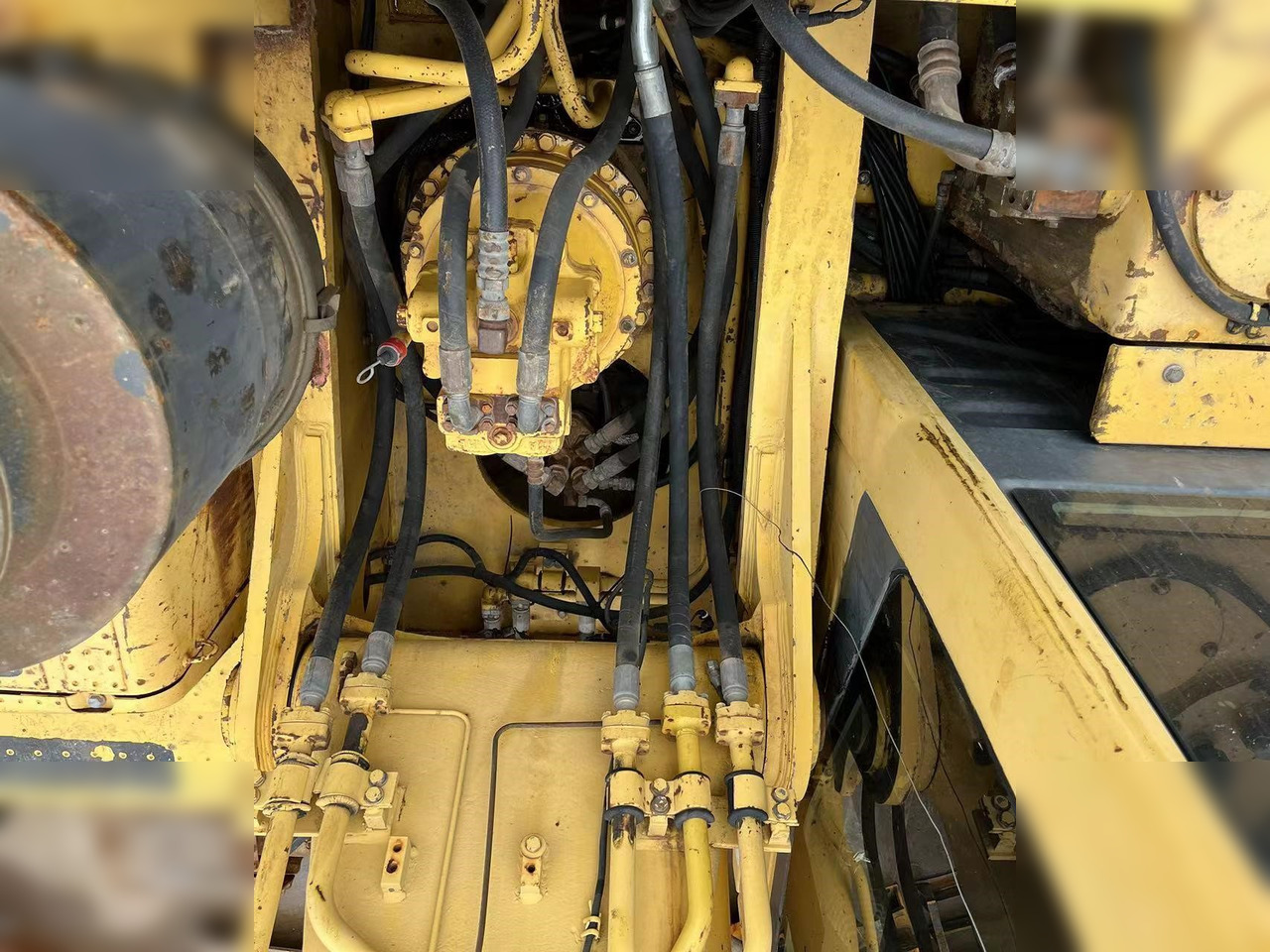 Гусеничный экскаватор KOMATSU PC400-8: фото 8