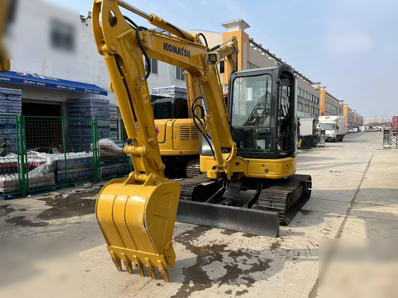 KOMATSU PC55MR-3 - Мини-экскаватор: фото 1 KOMATSU PC55MR-3 - Мини-экскаватор: фото 1