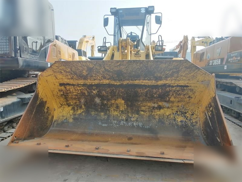 KOMATSU WA320-3 - Колёсный погрузчик: фото 4 KOMATSU WA320-3 - Колёсный погрузчик: фото 4