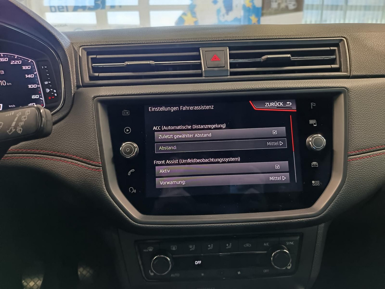 Внедорожник Seat Arona 1,5TSI FR*AHK*NAVI*ACC*LED*BEATS*R-KAM*DAB: фото 13