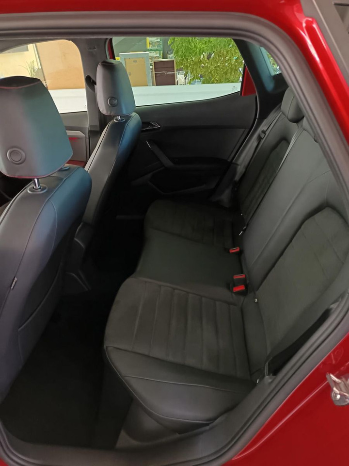 Внедорожник Seat Arona 1,5TSI FR*AHK*NAVI*ACC*LED*BEATS*R-KAM*DAB: фото 19