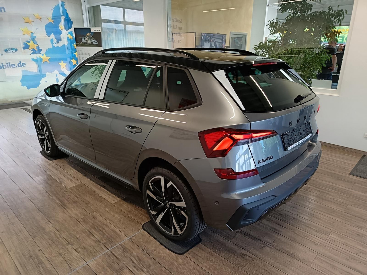 Skoda Kamiq Monte Carlo 1.5 TSI DSG*5J.GARANTIE*PANO* - Внедорожник: фото 4 Skoda Kamiq Monte Carlo 1.5 TSI DSG*5J.GARANTIE*PANO* - Внедорожник: фото 4