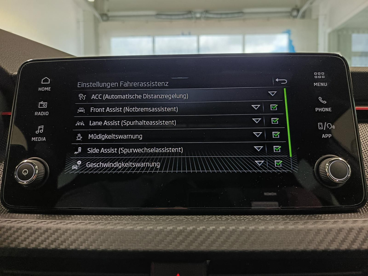 Внедорожник Skoda Kamiq Monte Carlo 1,5 TSI DSG*AHK*PANO*LED*ACC*: фото 12 Внедорожник Skoda Kamiq Monte Carlo 1,5 TSI DSG*AHK*PANO*LED*ACC*: фото 12