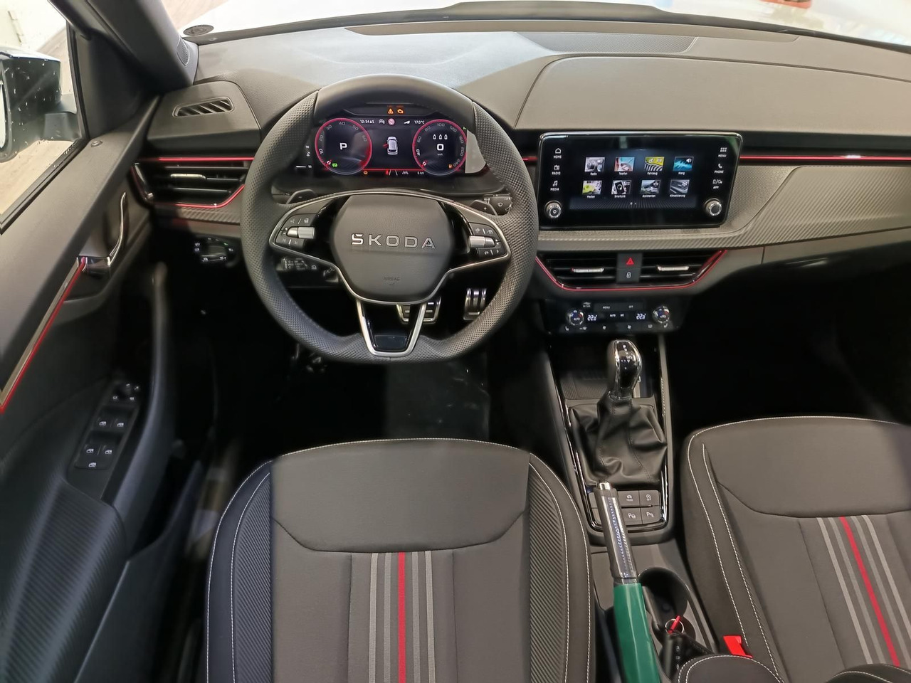 Внедорожник Skoda Kamiq Monte Carlo 1,5 TSI DSG*AHK*PANO*LED*ACC*: фото 7 Внедорожник Skoda Kamiq Monte Carlo 1,5 TSI DSG*AHK*PANO*LED*ACC*: фото 7