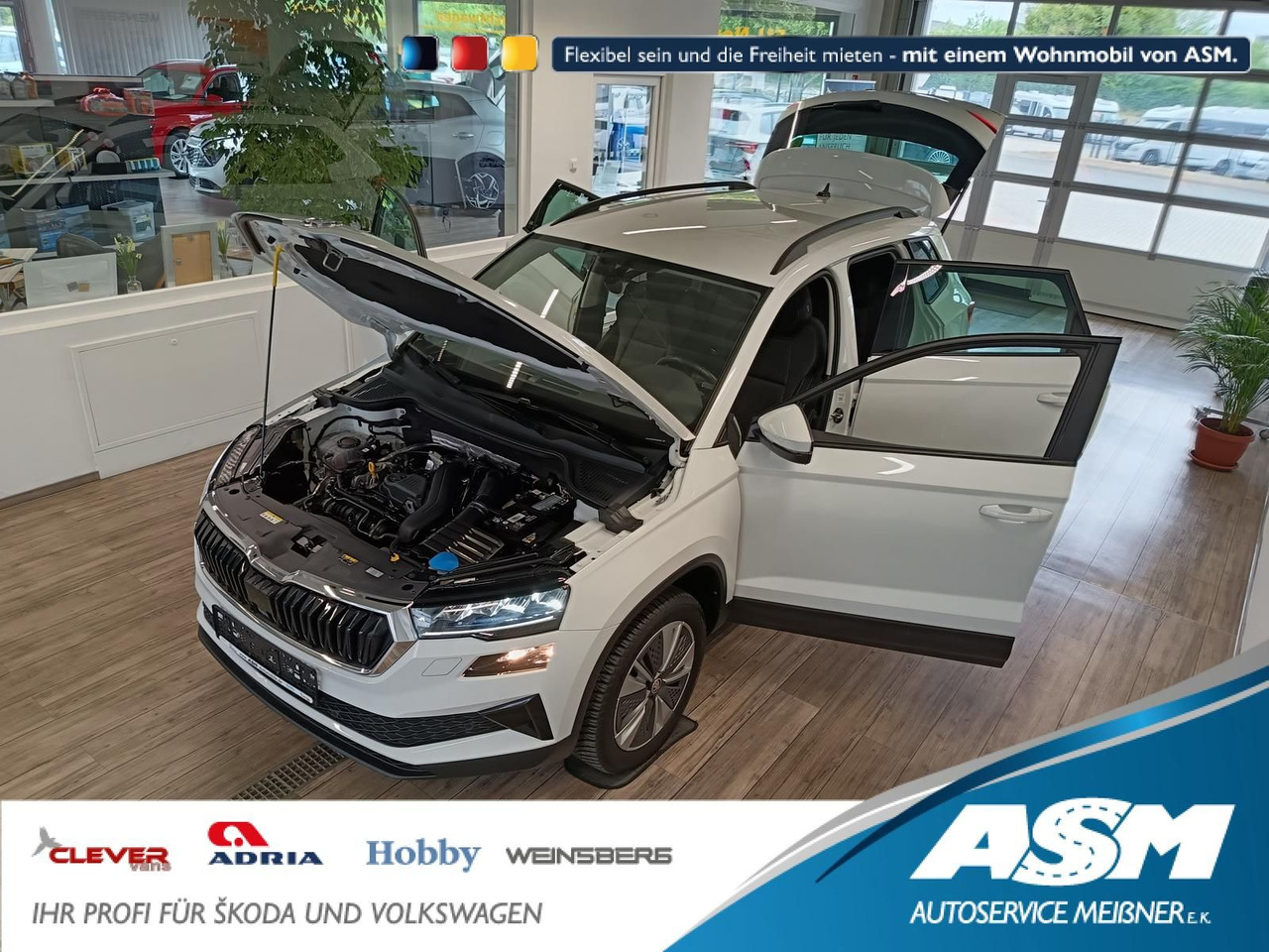 Skoda Karoq Style 1,5TSI DSG*AHK-VORBER*NAVI*LED*R-KAM - Внедорожник: фото 1 Skoda Karoq Style 1,5TSI DSG*AHK-VORBER*NAVI*LED*R-KAM - Внедорожник: фото 1