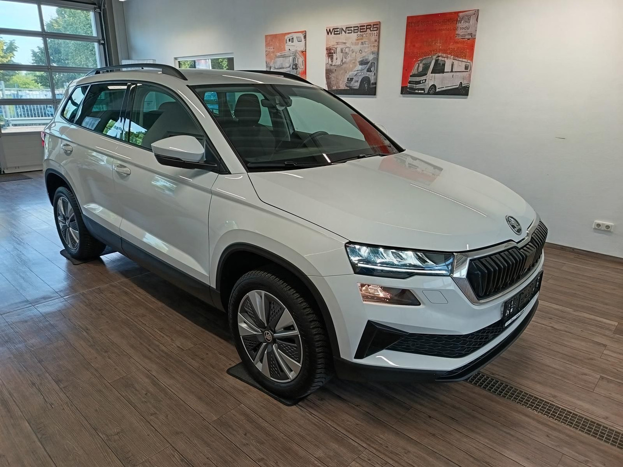 Skoda Karoq Style 1,5TSI DSG*AHK-VORBER*NAVI*LED*R-KAM - Внедорожник: фото 3 Skoda Karoq Style 1,5TSI DSG*AHK-VORBER*NAVI*LED*R-KAM - Внедорожник: фото 3
