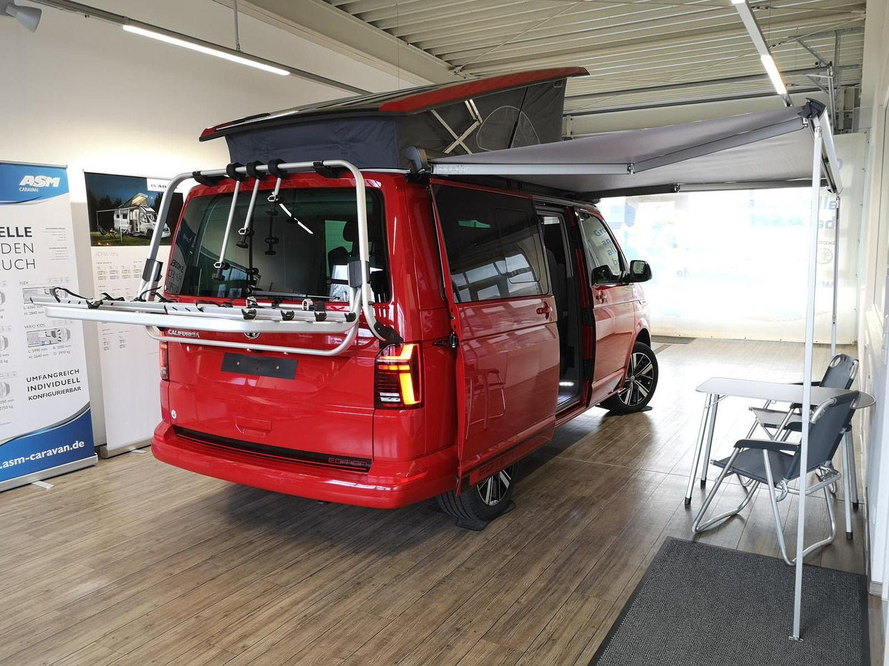 Volkswagen T6.1 California Coast DSG*SONDERZINSAKTION 3,99% - Кастенваген: фото 5 Volkswagen T6.1 California Coast DSG*SONDERZINSAKTION 3,99% - Кастенваген: фото 5