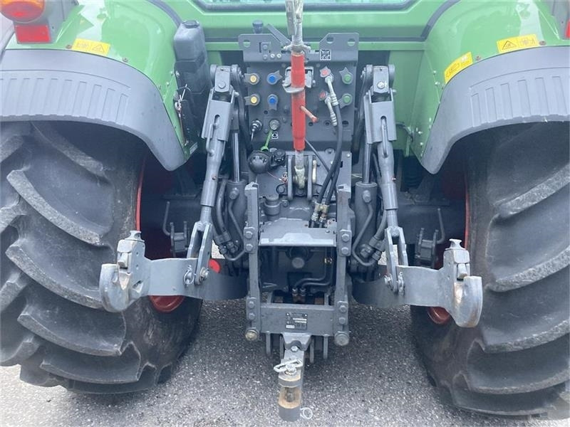 Fendt 211 Vario TMS - Трактор: фото 5 Fendt 211 Vario TMS - Трактор: фото 5