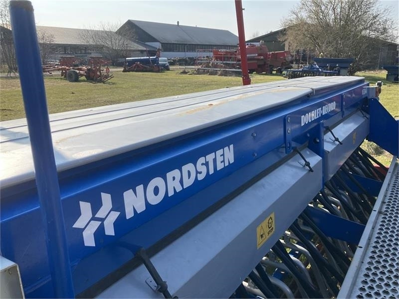 He-Va Doublet COMBI-SEEDER VB 4M - Посевной комплекс: фото 5 He-Va Doublet COMBI-SEEDER VB 4M - Посевной комплекс: фото 5