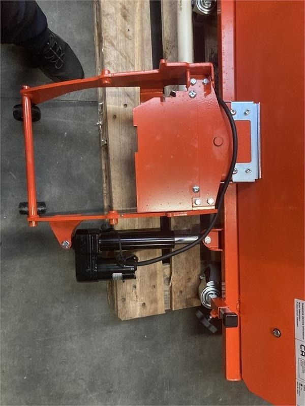 Husqvarna P524X Efi 120 cm fejemaskine - Щетка: фото 3 Husqvarna P524X Efi 120 cm fejemaskine - Щетка: фото 3