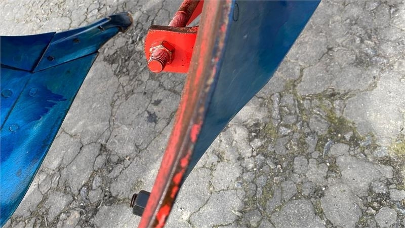 Kverneland 2500S-VARIOMAT - Плуг: фото 5 Kverneland 2500S-VARIOMAT - Плуг: фото 5