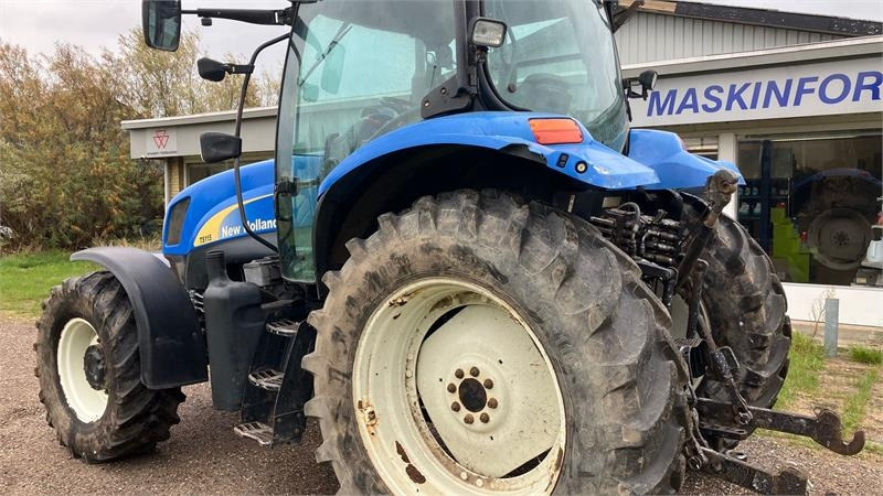 New Holland TS 115 A - Трактор: фото 3 New Holland TS 115 A - Трактор: фото 3