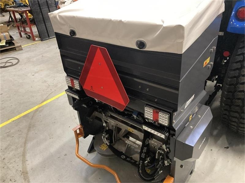 Timan CS-200 Combispreder 300 liter til traktor  - Разбрасыватель песка/ Соли для Коммунальной и специальной техники: фото 1 Timan CS-200 Combispreder 300 liter til traktor  - Разбрасыватель песка/ Соли для Коммунальной и специальной техники: фото 1
