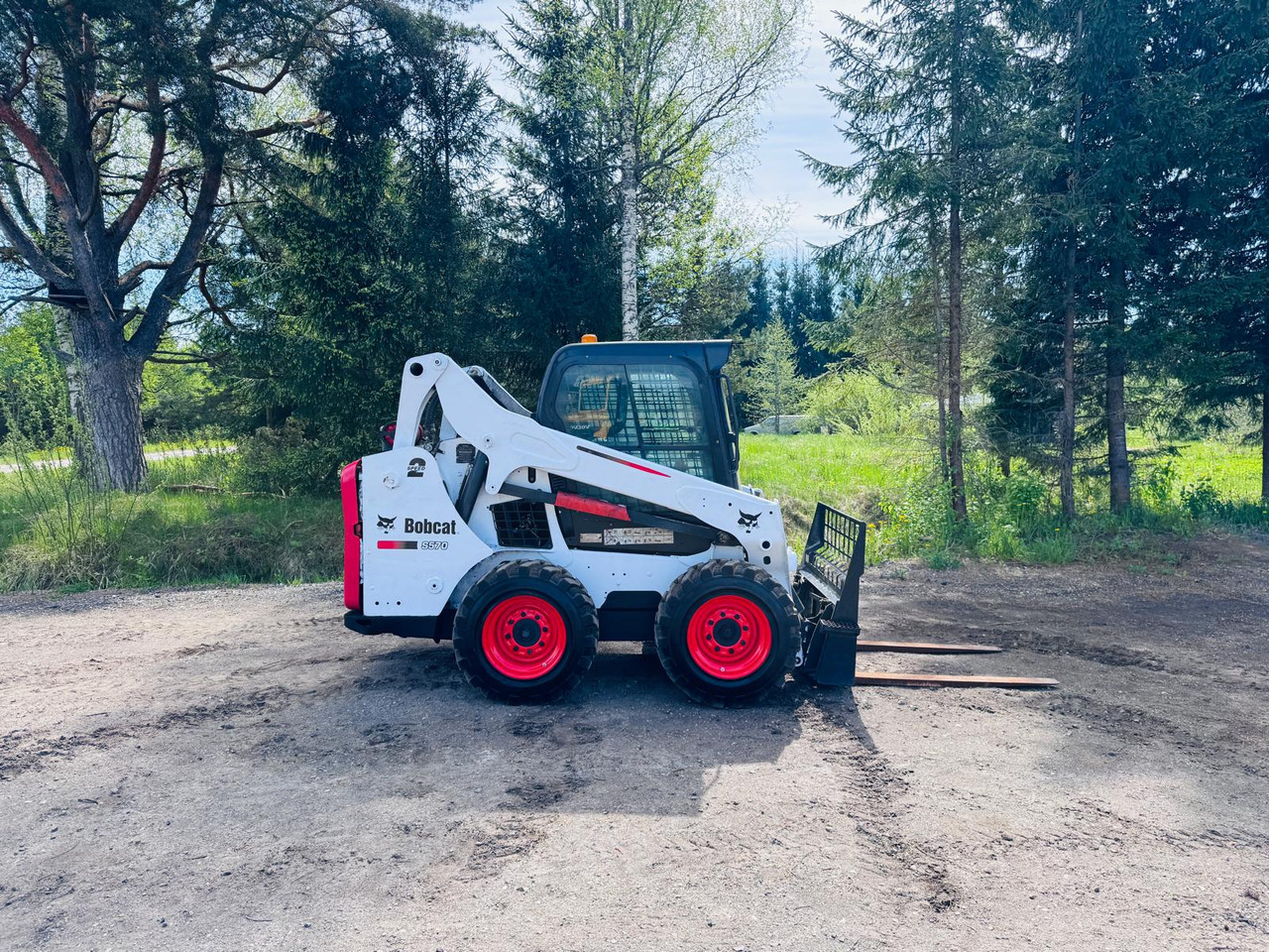 BOBCAT S570 - Мини-погрузчик с бортовым поворотом: фото 5 BOBCAT S570 - Мини-погрузчик с бортовым поворотом: фото 5